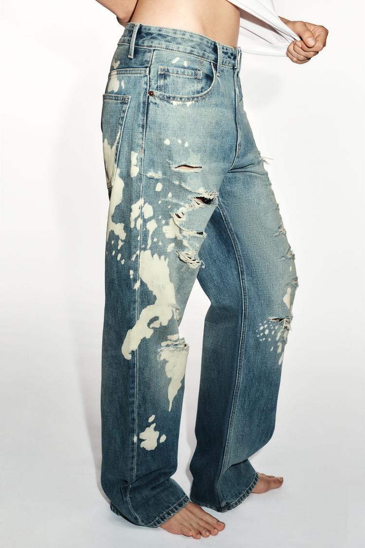 TRF MID-RISE SPLATTER BOYFRIEND JEANS
