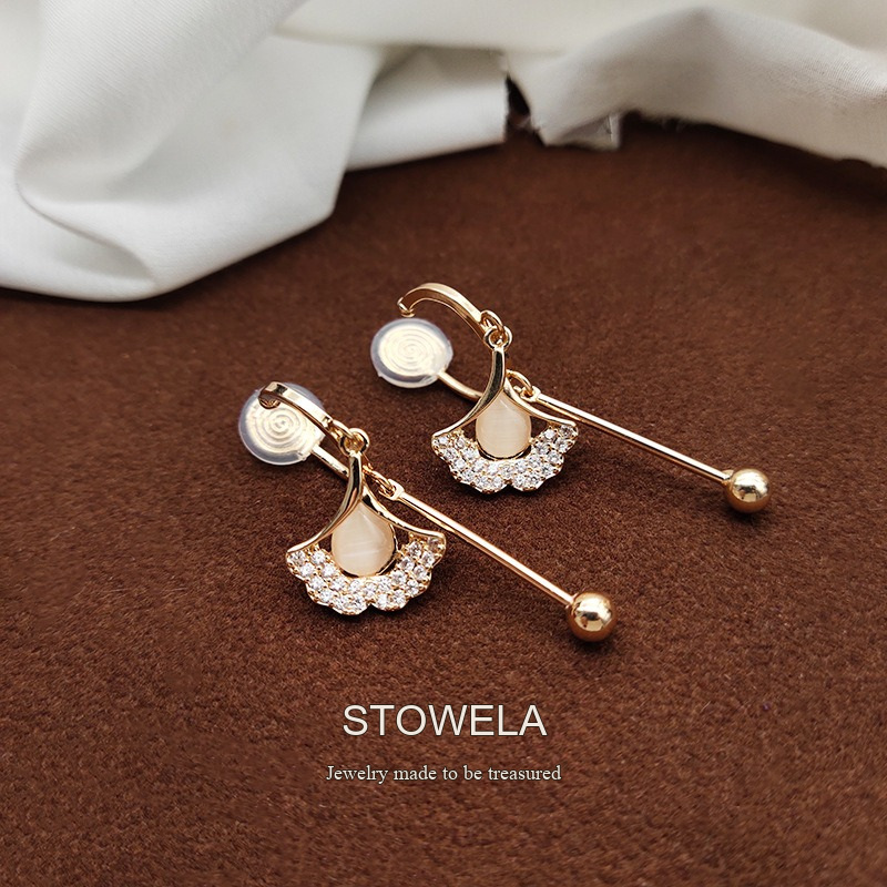 Celeste Fan Cat-Eye Clip-On Drop Earrings product image 2