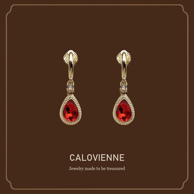 Lumière Teardrop Crystal Clip-On Earrings Calovienne cover image