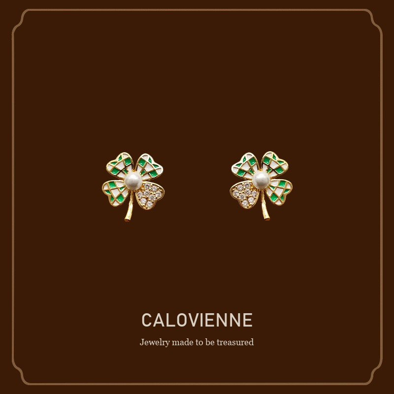 Aurelia Clover Clip-On Earrings Calovienne cover image