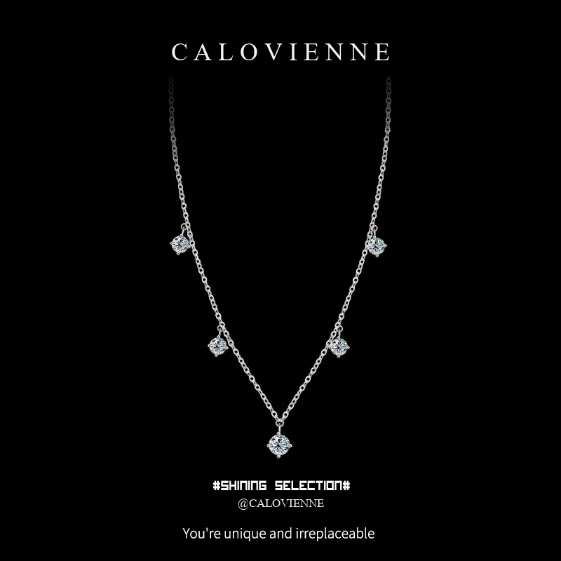 Luminous Leaf Moissanite Necklace product image 1