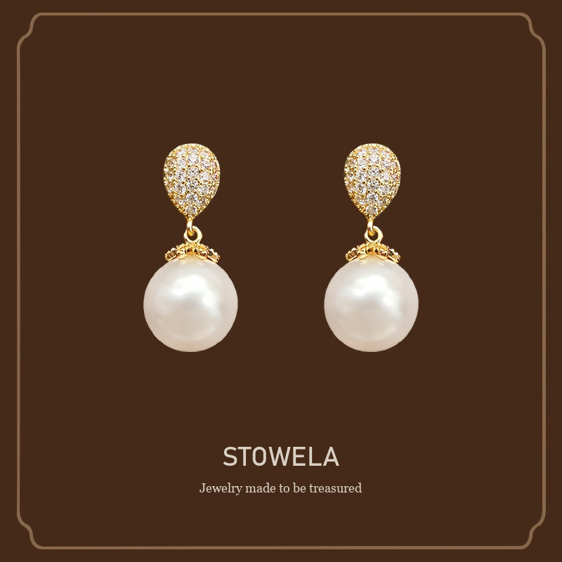 Élan Teardrop Pearl Crystal Clip-On Earrings product image 1