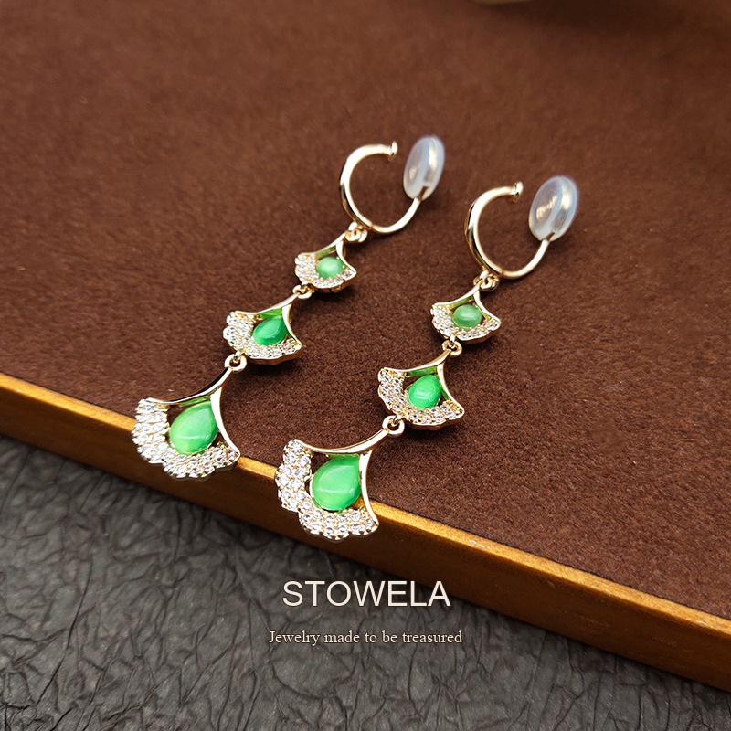 Amara Ginkgo Leaf Tassel Cat-Eye Threader Drop Earrings product image 3