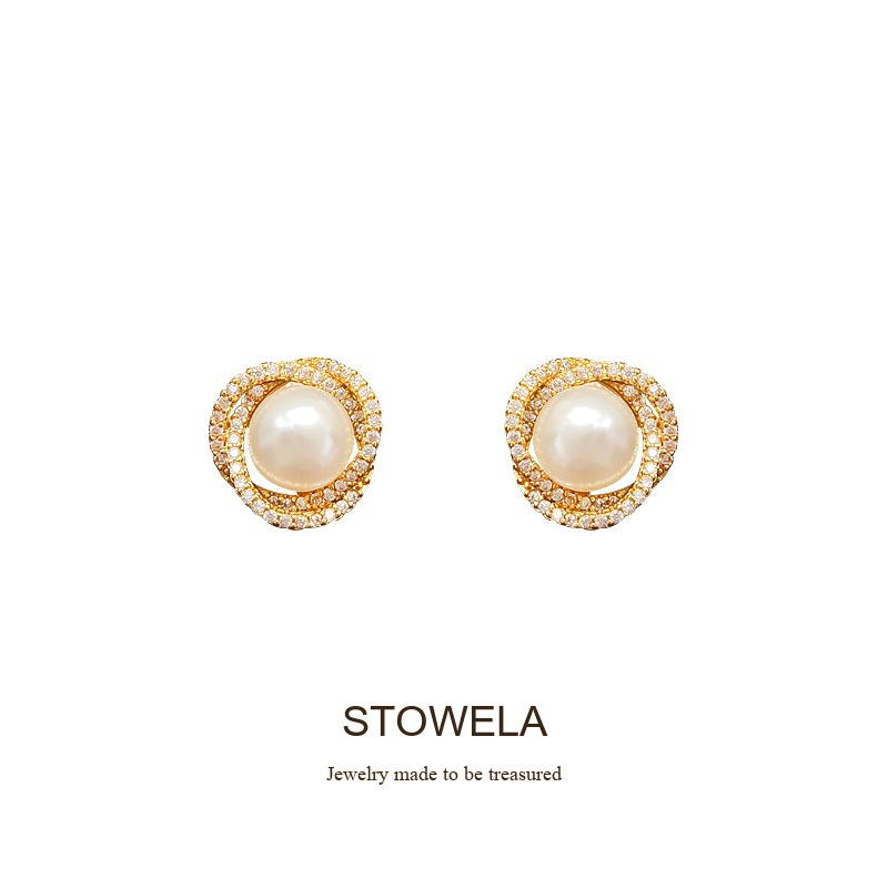 Seren Pearl Clip-On Earrings product image 8