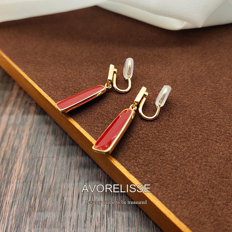 Élan Geometric Clip-On Drop Earrings product image 2