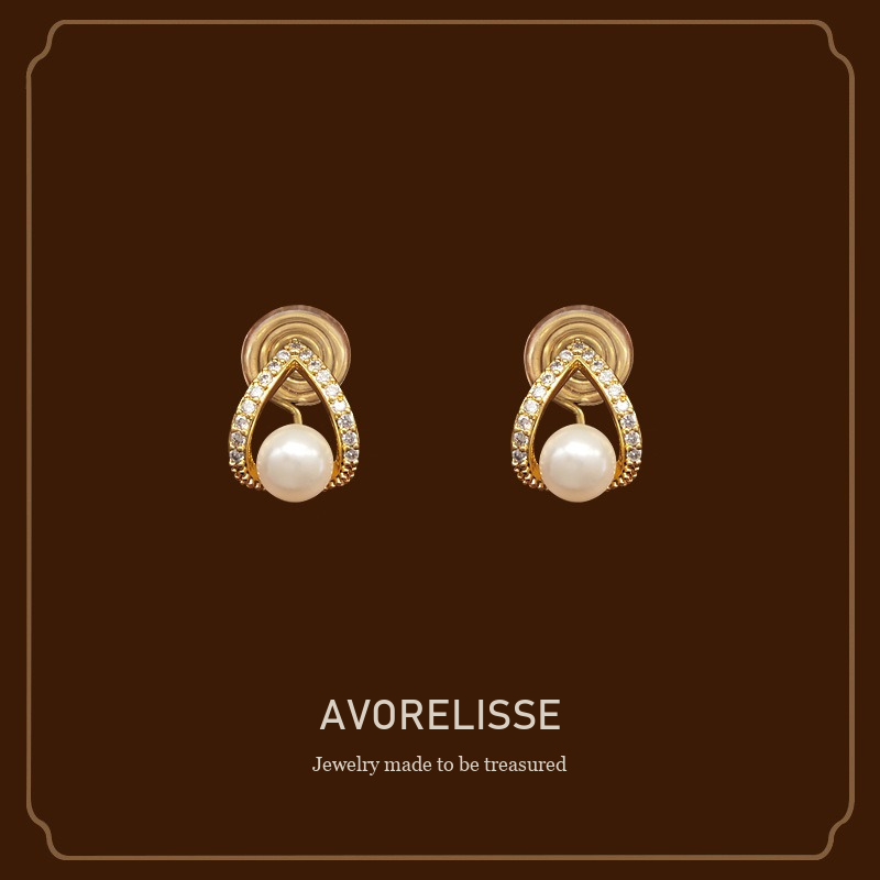Aurelia Pearl Clip-On Earrings — Edition 44 product image 1