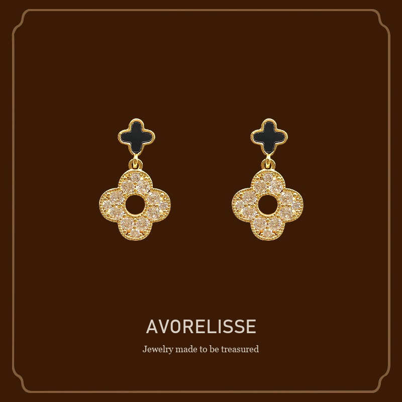 Celeste Sculptural Clip-On Earrings product image 1