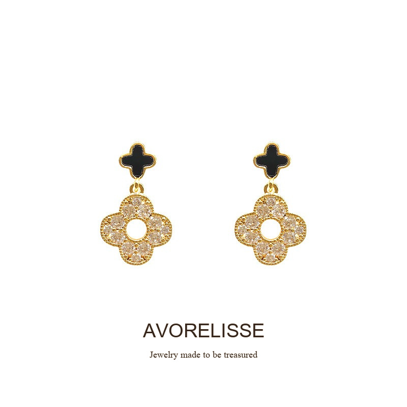Celeste Sculptural Clip-On Earrings product image 7