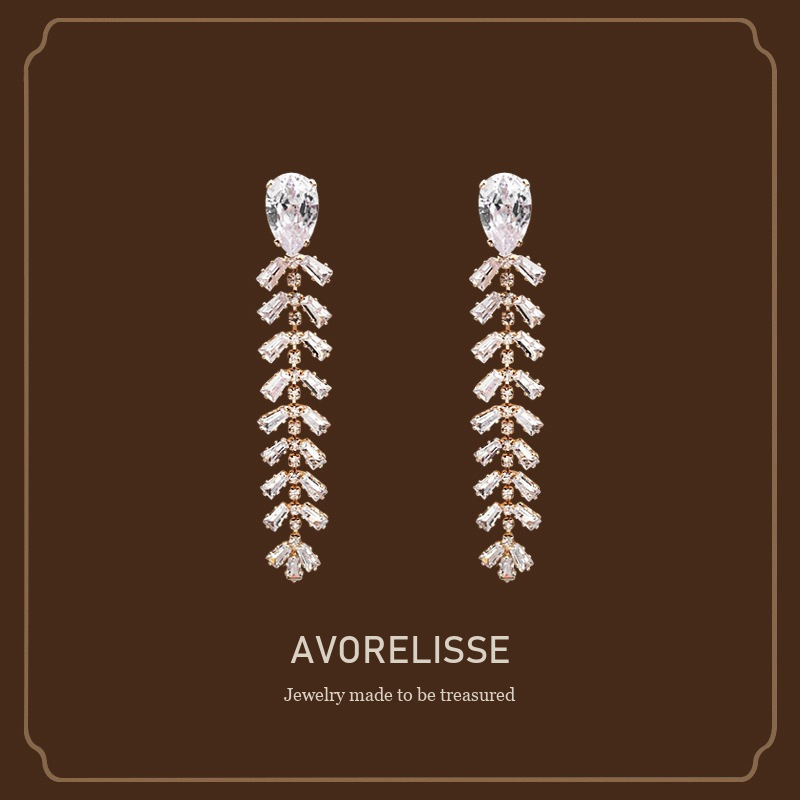 Élan Tassel Clip-On Drop Earrings — Edition 81 Avorelisse cover image