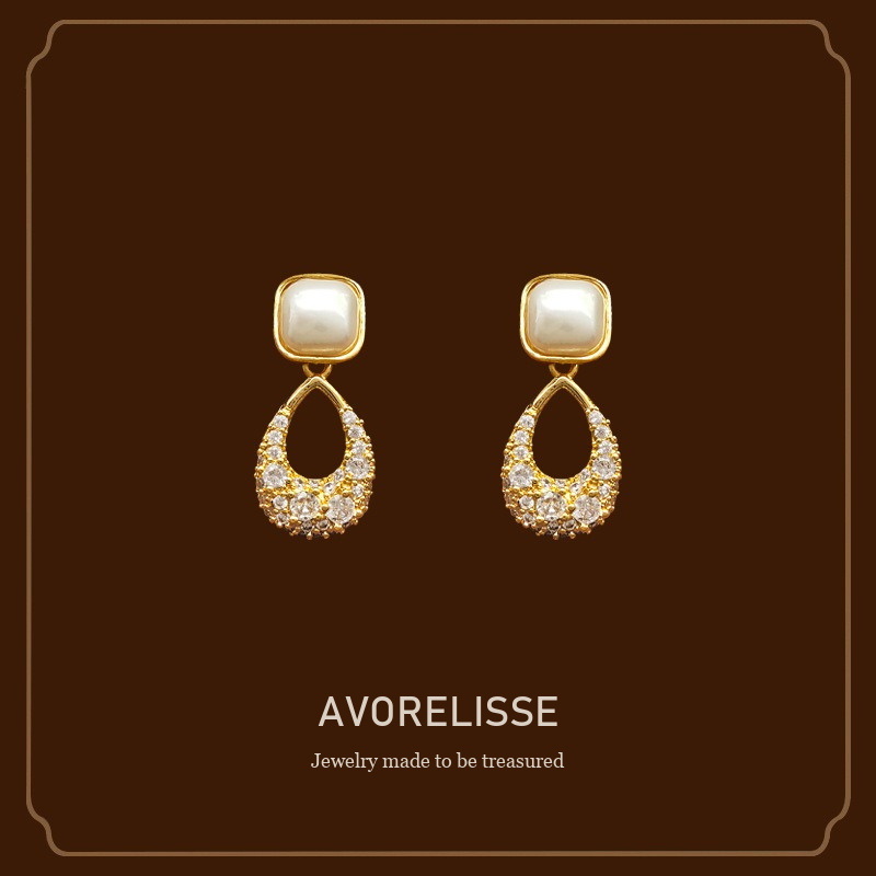 Aurelia Teardrop Cat-Eye Pavé Crystal Clip-On Earrings Avorelisse cover image