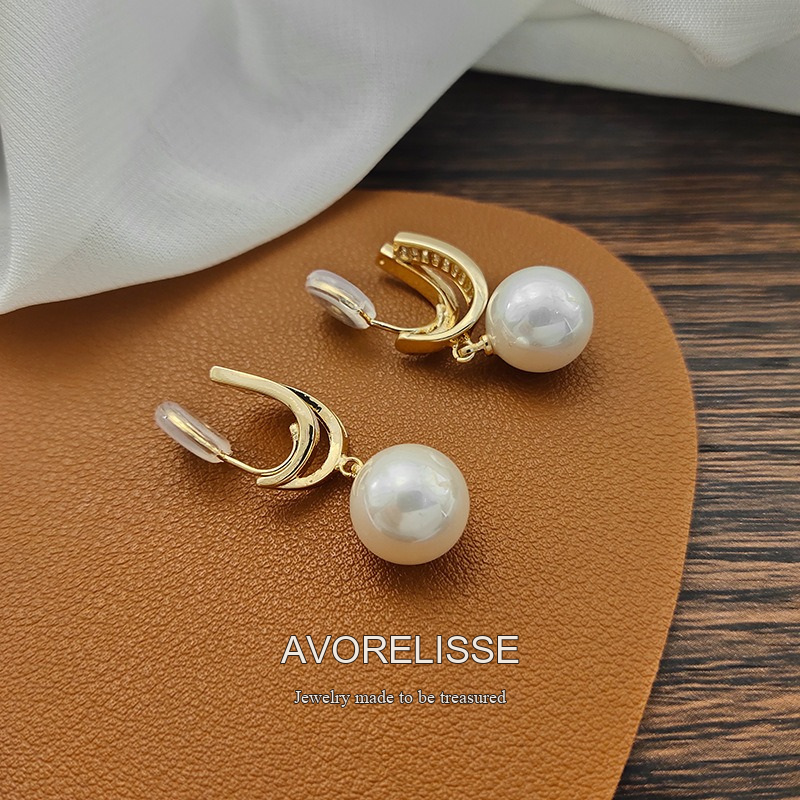 Seren Pearl Clip-On Drop Earrings product image 4