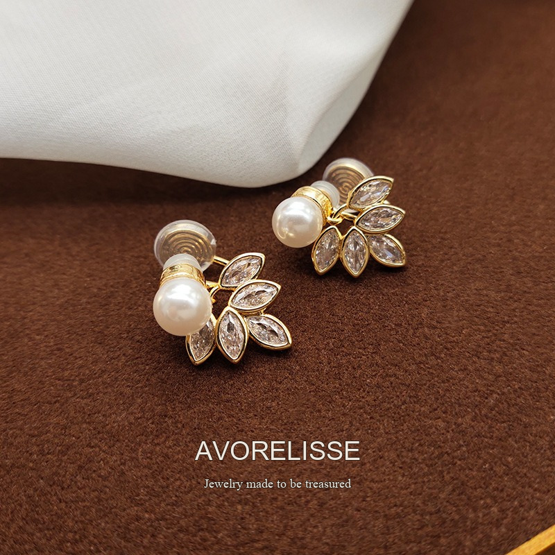 Celeste Leaf Crystal Clip-On Earrings product image 7