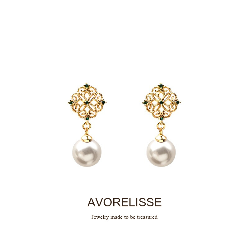 Amara Pearl Clip-On Earrings product image 7