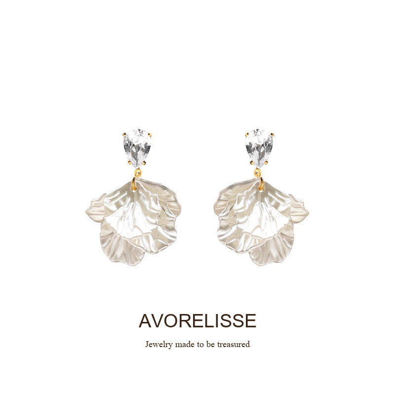 Amara Floral Leaf Clip-On Earrings product image 7