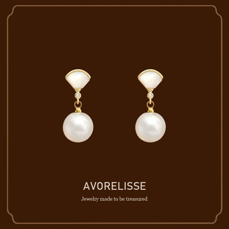 Noelle Pearl Clip-On Earrings — Edition 62 Avorelisse cover image