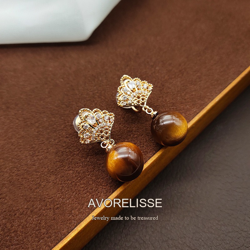 Vesper Tiger-Eye Inspired Clip-On Drop Earrings product image 3