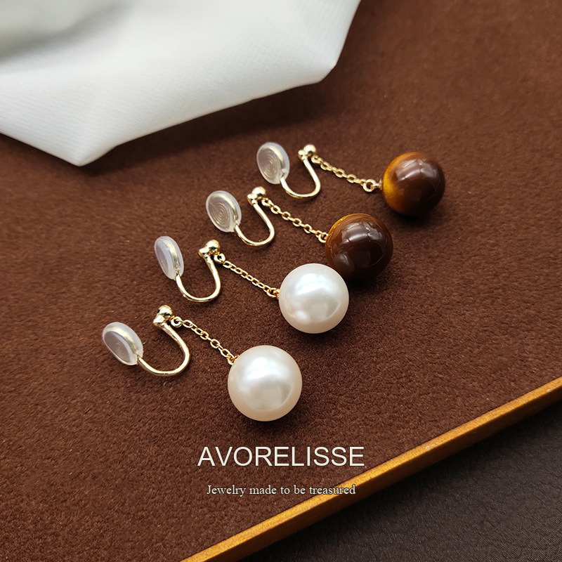 Noelle Pearl Clip-On Drop Earrings product image 4
