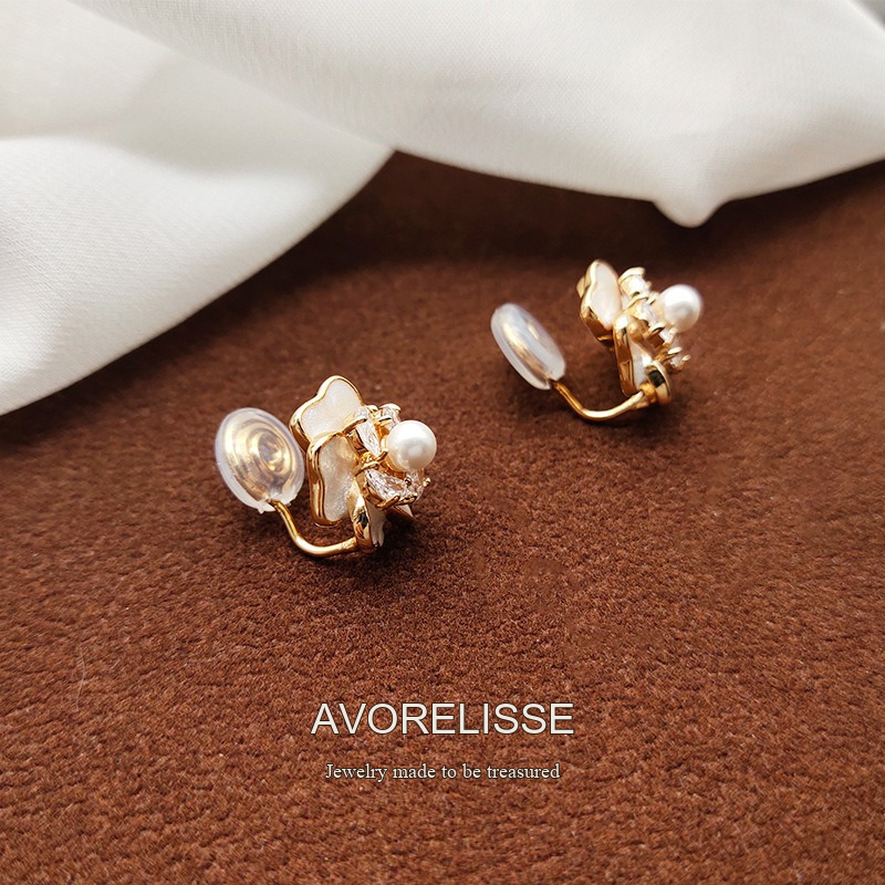 Lumière Camellia Pearl Crystal Clip-On Earrings product image 6