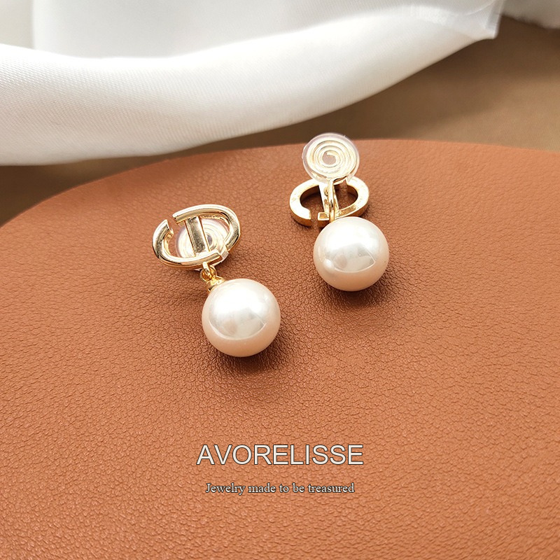 Aurelia Pearl Clip-On Drop Earrings product image 4