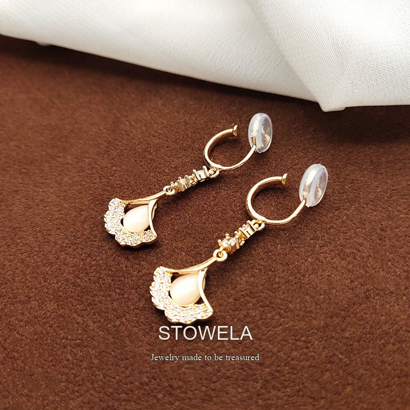 Noelle Fan Crystal Clip-On Drop Earrings product image 2