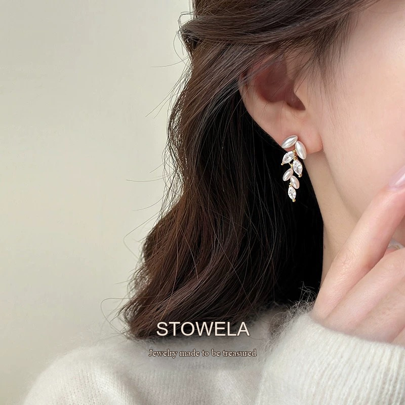 Vesper Wheat Ear Pearl Crystal Clip-On Drop Earrings product image 2