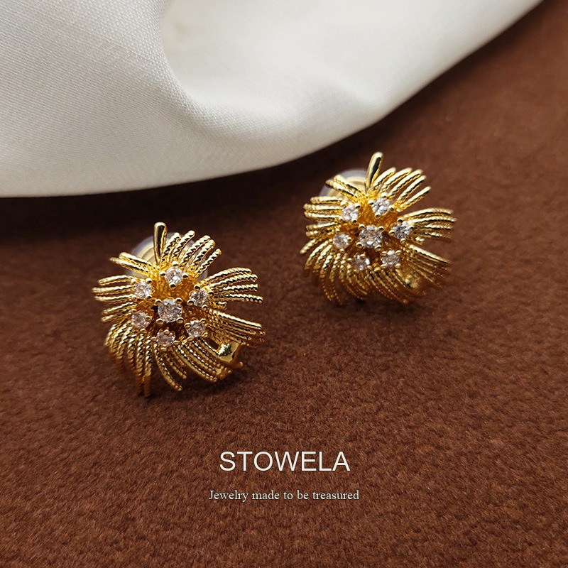 Amara Crystal Starburst Stud Earrings product image 6