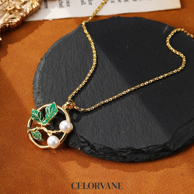 Liora Reverie Pearl Leaf Pendant Necklace product image 2