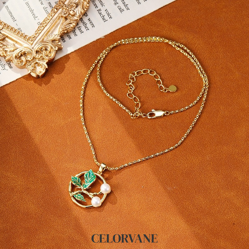 Liora Reverie Pearl Leaf Pendant Necklace product image 5