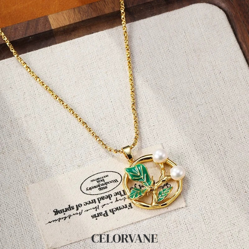 Liora Reverie Pearl Leaf Pendant Necklace product image 6
