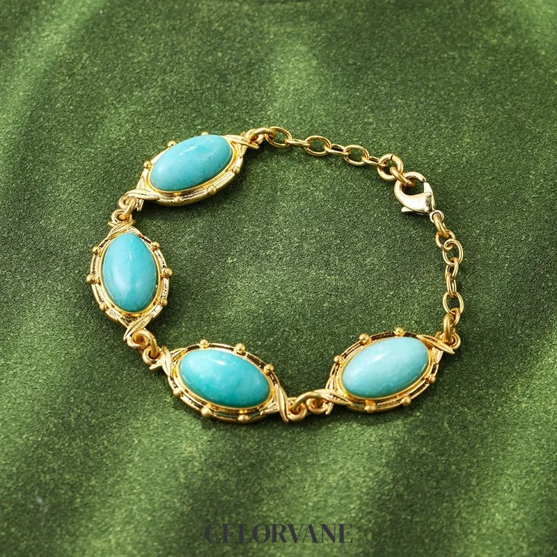 Amara Gleam Sculptural Chain Bracelet product image 5