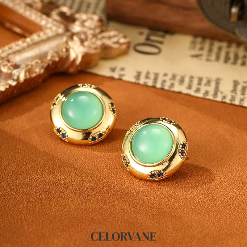 Vesper Petal Sculptural Stud Earrings product image 6