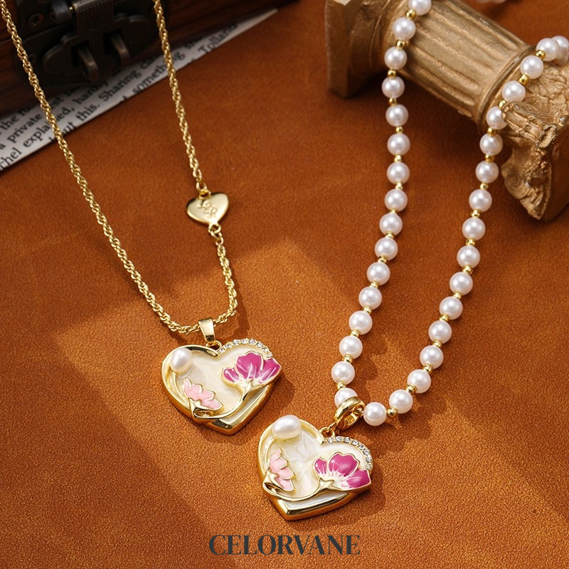 Elara Lustre Pearl Heart Pendant Necklace product image 4