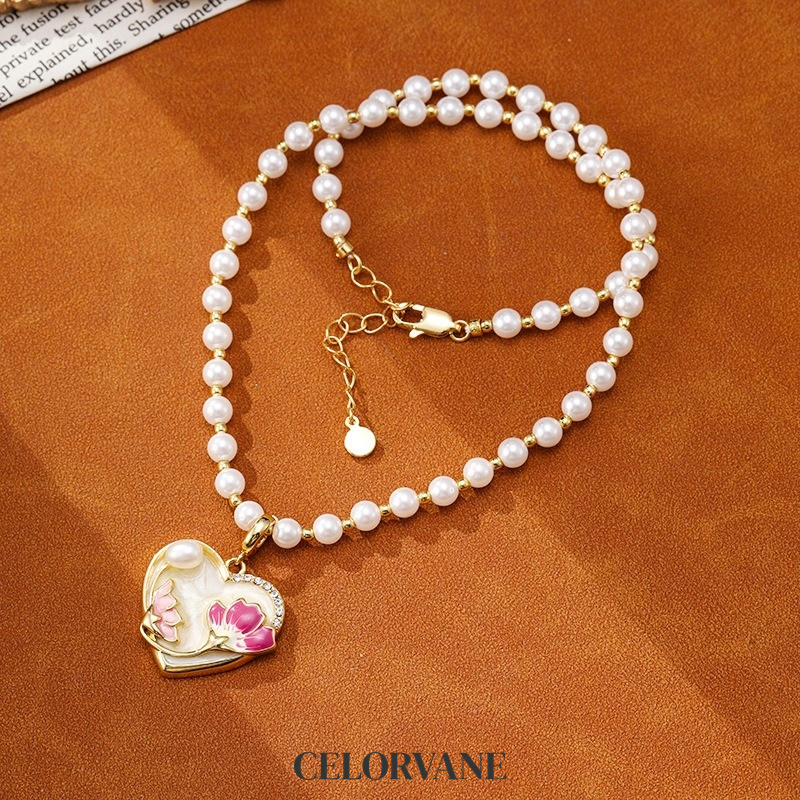 Elara Lustre Pearl Heart Pendant Necklace product image 5