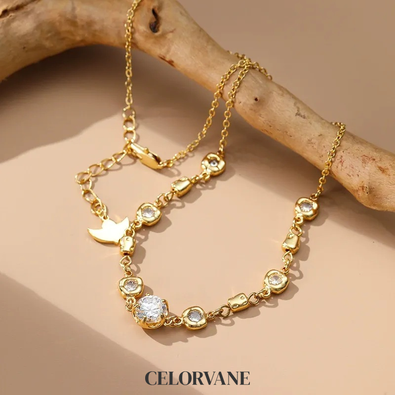 Ophelia Halo Crystal Pendant Necklace product image 8