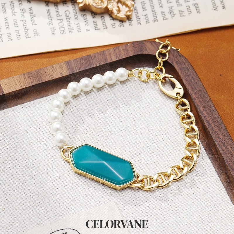 Lucienne Nocturne Pearl Beaded Bracelet product image 2