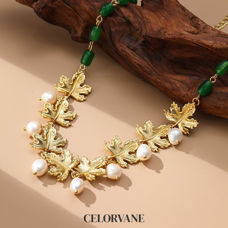 Elara Halo Pearl Pendant Necklace product image 5