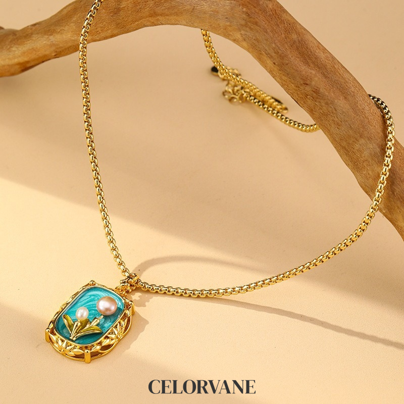 Celeste Halo Pearl Floral Pendant Necklace product image 5