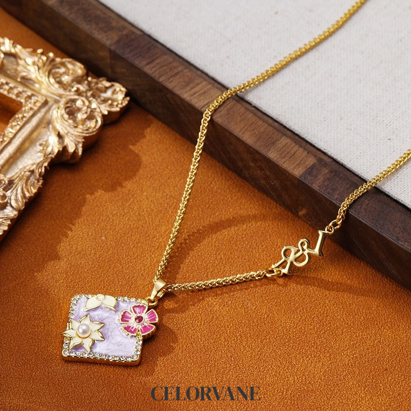 Seraphine Reverie Floral Multicolor Pendant Necklace product image 2