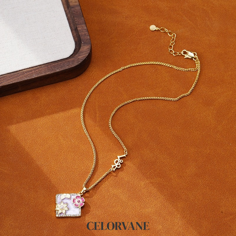Seraphine Reverie Floral Multicolor Pendant Necklace product image 3