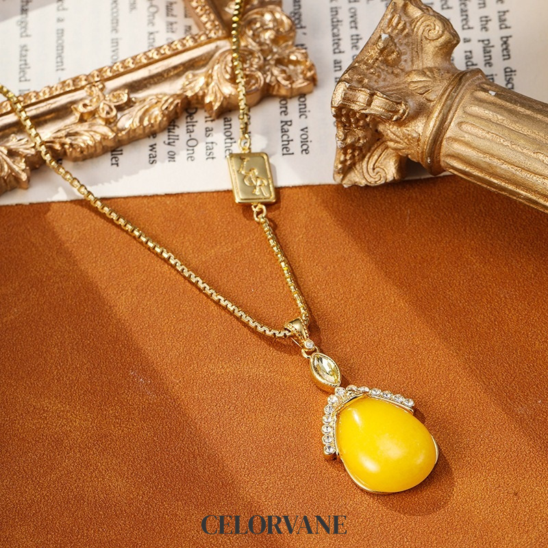 Evadne Bloom Pearl Teardrop Pendant Necklace product image 2