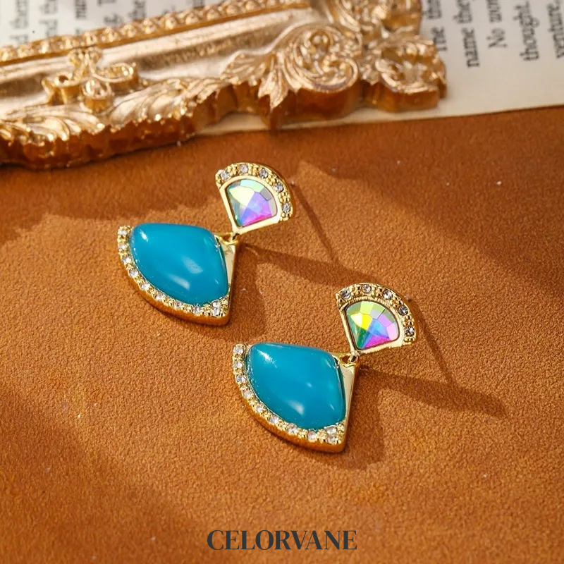 Evadne Petal Sculptural Stud Earrings product image 6