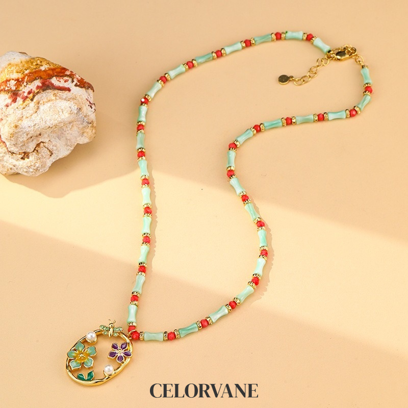 Rosalie Muse Floral Shell Pendant Necklace product image 3