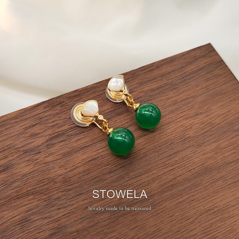 Aurelia Fan Cat-Eye Jade-Inspired Clip-On Earrings product image 2
