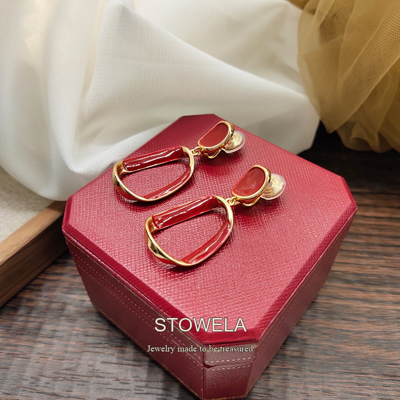 Lumière Teardrop Clip-On Earrings product image 2