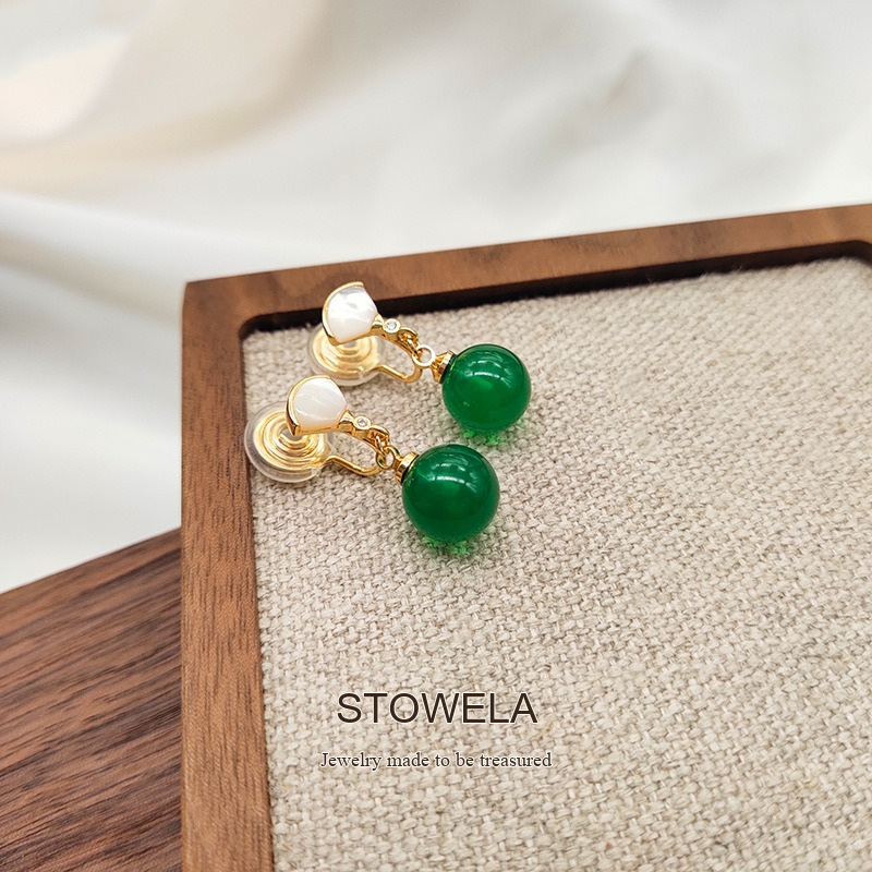 Aurelia Fan Cat-Eye Jade-Inspired Clip-On Earrings product image 3