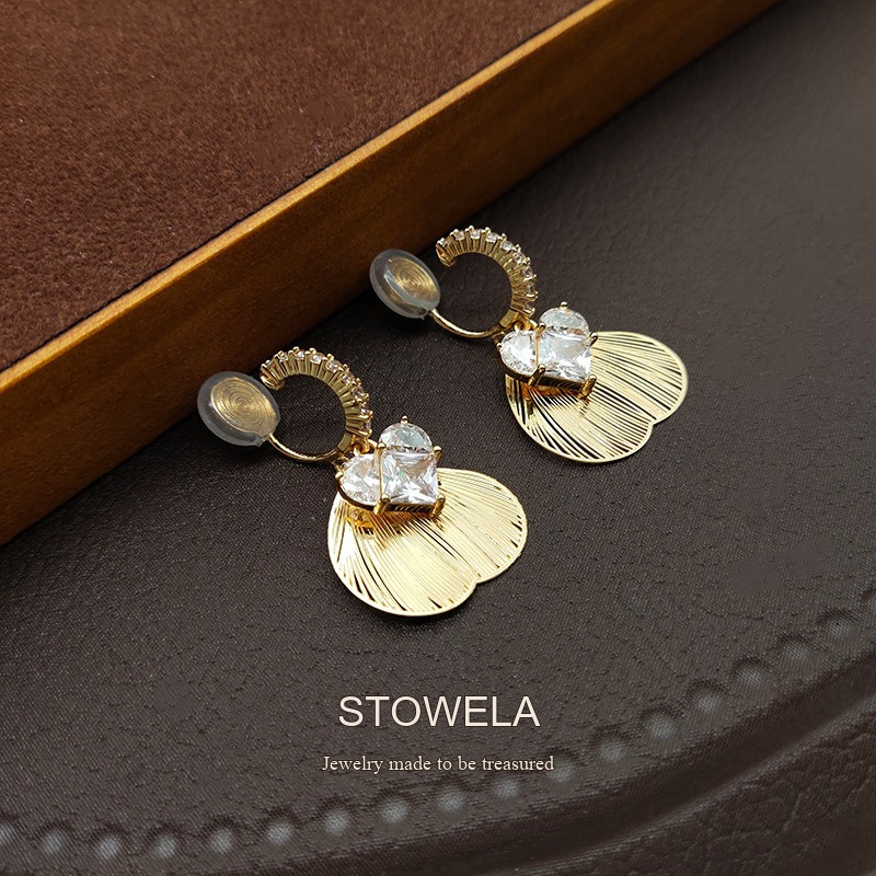 Vesper Fan Shell Crystal Clip-On Earrings product image 3