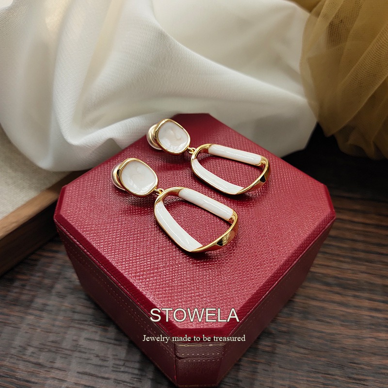 Lumière Teardrop Clip-On Earrings product image 3