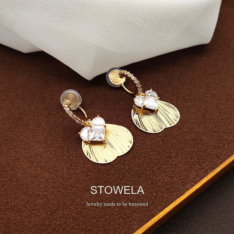 Vesper Fan Shell Crystal Clip-On Earrings product image 4