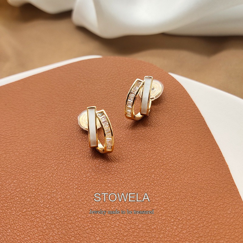 Seren Sculptural Clip-On Earrings — Edition 13 product image 5