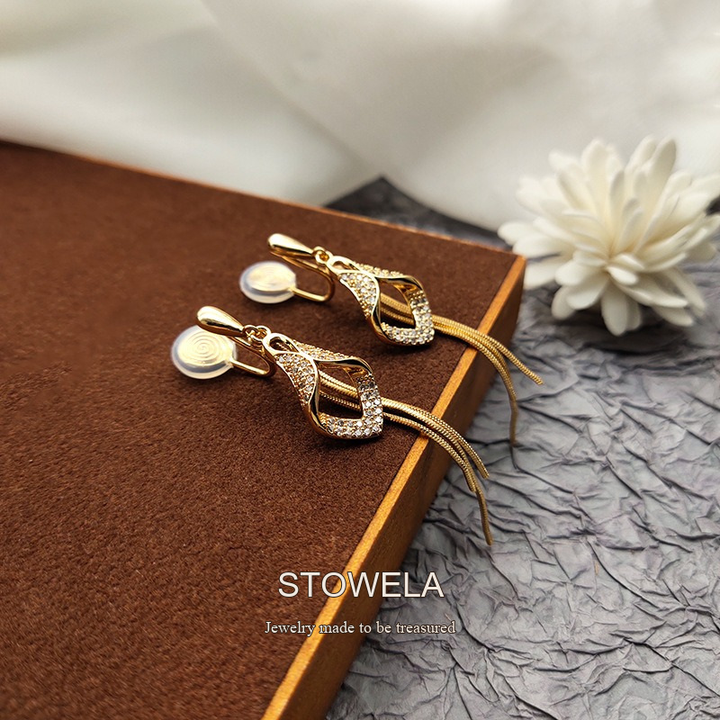 Vesper Tassel Diamond-Shaped Clip-On Drop Earrings product image 5